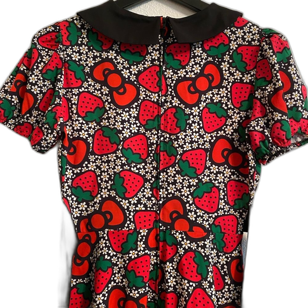 Hello Kitty S Sanrio Strawberry Dress Kawaii Fruit Coquette Colorful Red Black - Picture 7 of 11